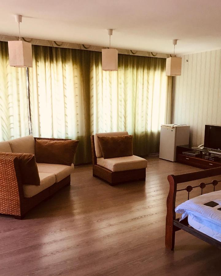 Hotel Chebak Ranch Tamchy Exterior foto